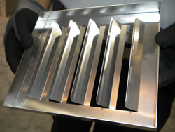 钣金加工企业如何通过引进自动化折弯成型设备降低生产成本，提高产品质量？-中山九游体育娱乐最新网站-九游(中国)-九游体育娱乐最新网站-九游(中国)